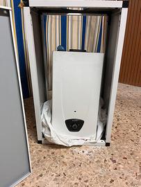 Scalda acqua a gas ARISTON