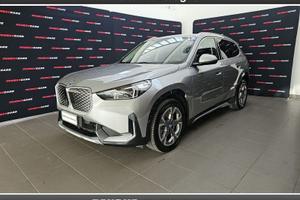 BMW iX1 eDrive 20 X-Line