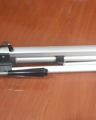 Cavalletto treppiedi