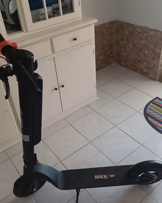 monopattino elettrico kick scooter N8 Sport 500 w