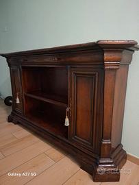 credenza classica in legno 