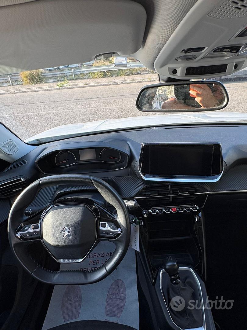 Peugeot 2008 2022 photo 5