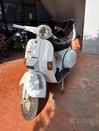 Vespa px200e arcobaleno