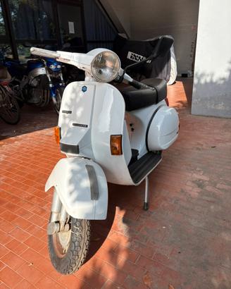 Vespa px200e arcobaleno