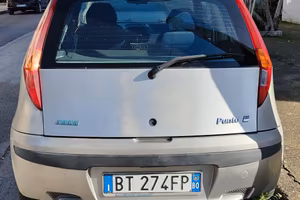 Fiat punto 2* serie  1.2 benzina  (44kw 60cv).  