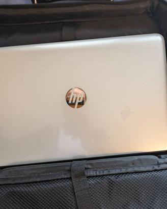 PC portatile HP con custodia