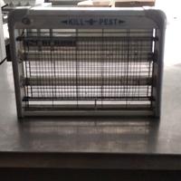 amazza mosche elettrico