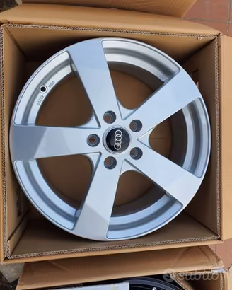 Cerchi Nuovi 17 Audi A3 A4 A6 Q2 Q3 TT
