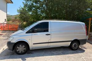 Furgone Mercedes VITO