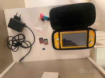 Nintendo Switch Lite Gialla