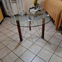 Tavolo rotondo in cristallo
