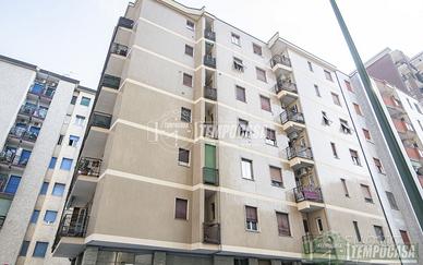 BILOCALE CON BOX INCLUSO NEL PREZZO!