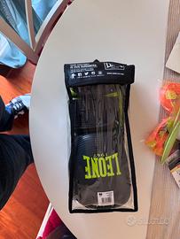 Guantoni leone “waves”