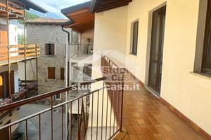Appartamento di 150 m² con 5 locali a Isera
