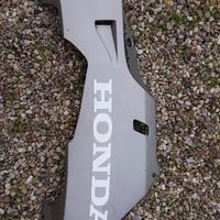carene inferiori cbr600rr 2004 grigie