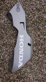 carene inferiori cbr600rr 2004 grigie