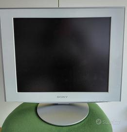 Monitor LCD Sony SDM-HS73 per PC 17 Pollici (VGA)