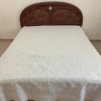 Credenza, letto, sedie X6 e comó