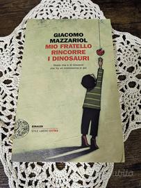 Mio Fratello ricorre i dinosauri