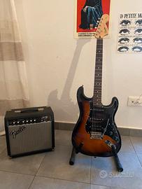 Chitarra elettrica + ampli Fender - SET COMPLETO