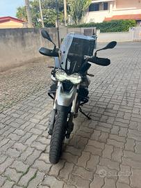Moto Guzzi V85TT