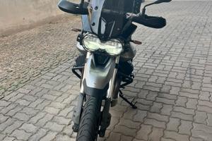 Moto Guzzi V85TT