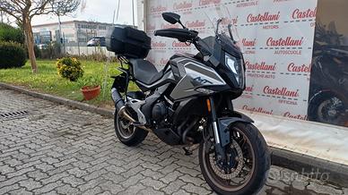 Cf Moto 700MT MT 700 ANNO 2024 KM 10.000