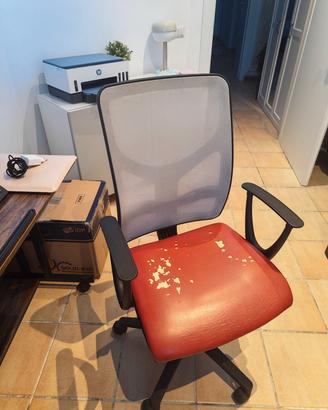 Sedia ufficio ergonomica professionale valore 200€