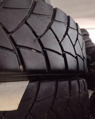 gomme per camion 13 22.5 tel 3477053746 