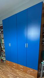 cameretta armadio 4 ante 2 letti e comodino