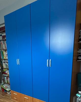 cameretta armadio 4 ante 2 letti e comodino