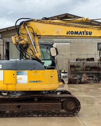 KOMATSU PC138 US