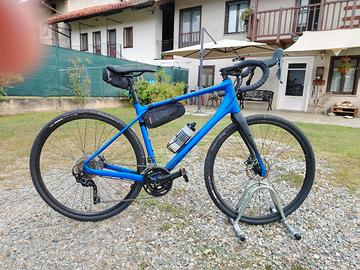 Gravel Merida silex 400