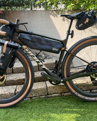 Gravel giant revolt axs Quarq powermeter