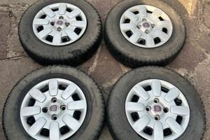 Cerchi gomme invernali copricerchi Fiat 155 80 13