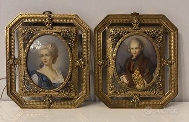 Coppia di miniature cornice in ottone