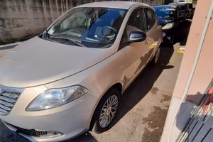 Lancia Y -2015
