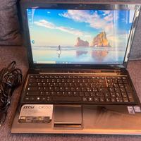 Notebook MSI CR650 - AMD - 6GB RAM - 256GB SSD-W10