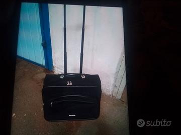 2 TROLLEY  NAVIGARE E CASTELNUOVO  CON BORSONE