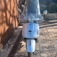 VESPA GTS 250 anno 2006