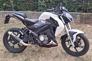 MOTO  KEEWAY  RKF