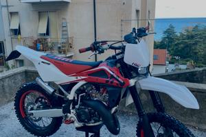 husqvarna wr 125 2t