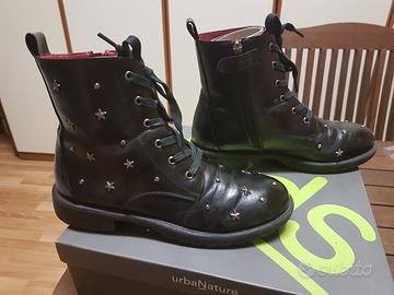 Stivali in pelle nera n.37 (interno in pelle)