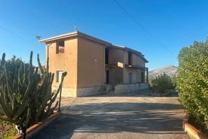 Villa in c/da Mirto