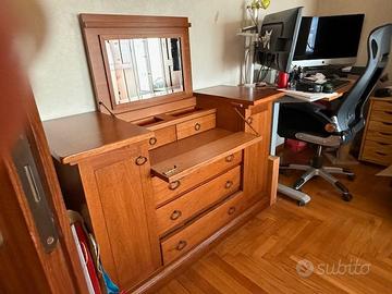 Como' portagioie in arte povera