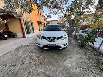 Nissan X-trail 1.6 dci 2 WD N-Vision