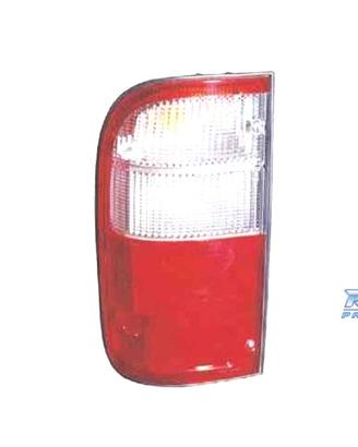 FANALE SINISTRO PER TOYOTA HILUX 98-04