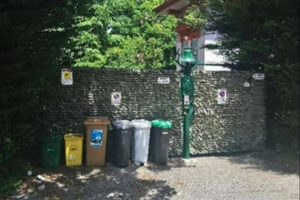 Vendesi CASA INDIPENDENTE { non si fitta }