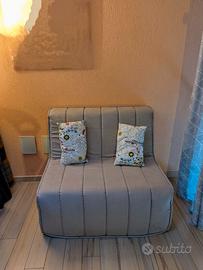 Pouf letto con schienale