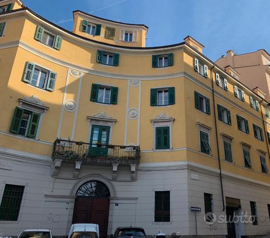 Appartamento di fascino in centro storico Trieste